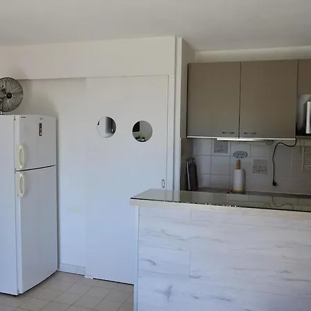 Vue Mer- Beau 2 Personnes-classement 3 étoiles -terrasse Abritee - Wi-fi - Climatisation - Parking Gratuit Appartamento